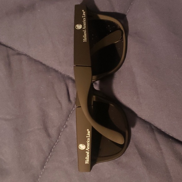 Holland America Sunglasses - Picture 5 of 7